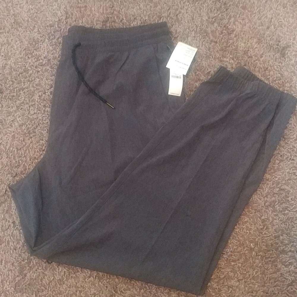 NWT joggers